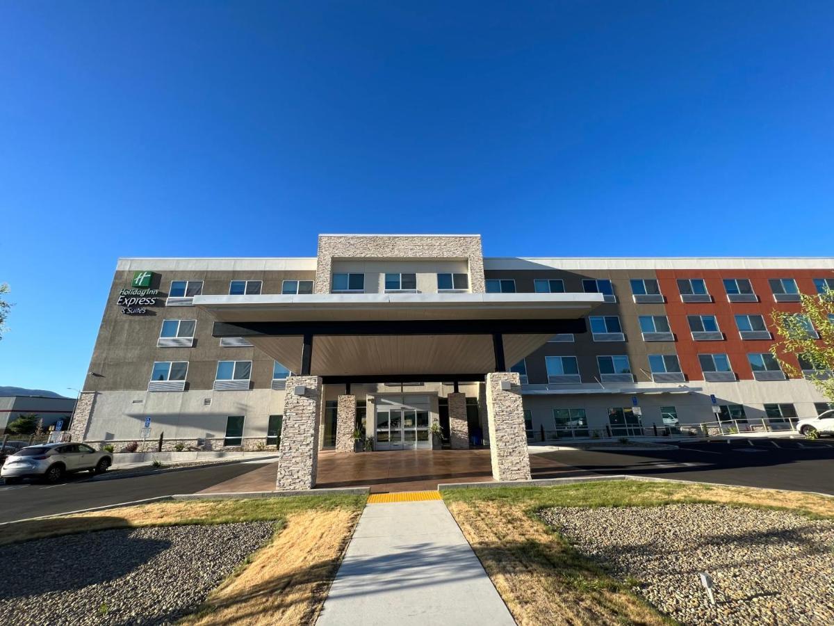 Holiday Inn Express & Suites - Ukiah By Ihg Εξωτερικό φωτογραφία