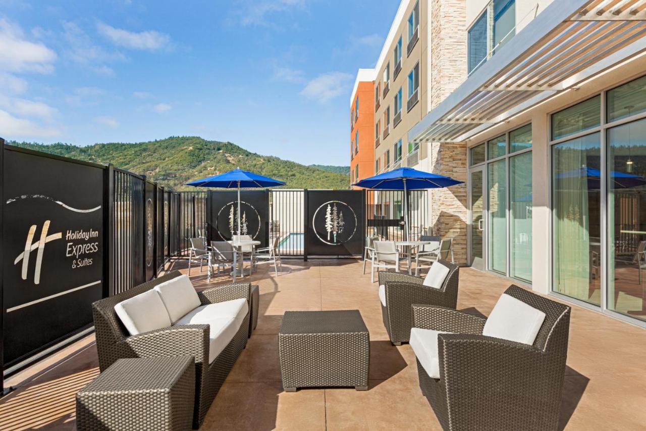 Holiday Inn Express & Suites - Ukiah, An Ihg Hotel Εξωτερικό φωτογραφία