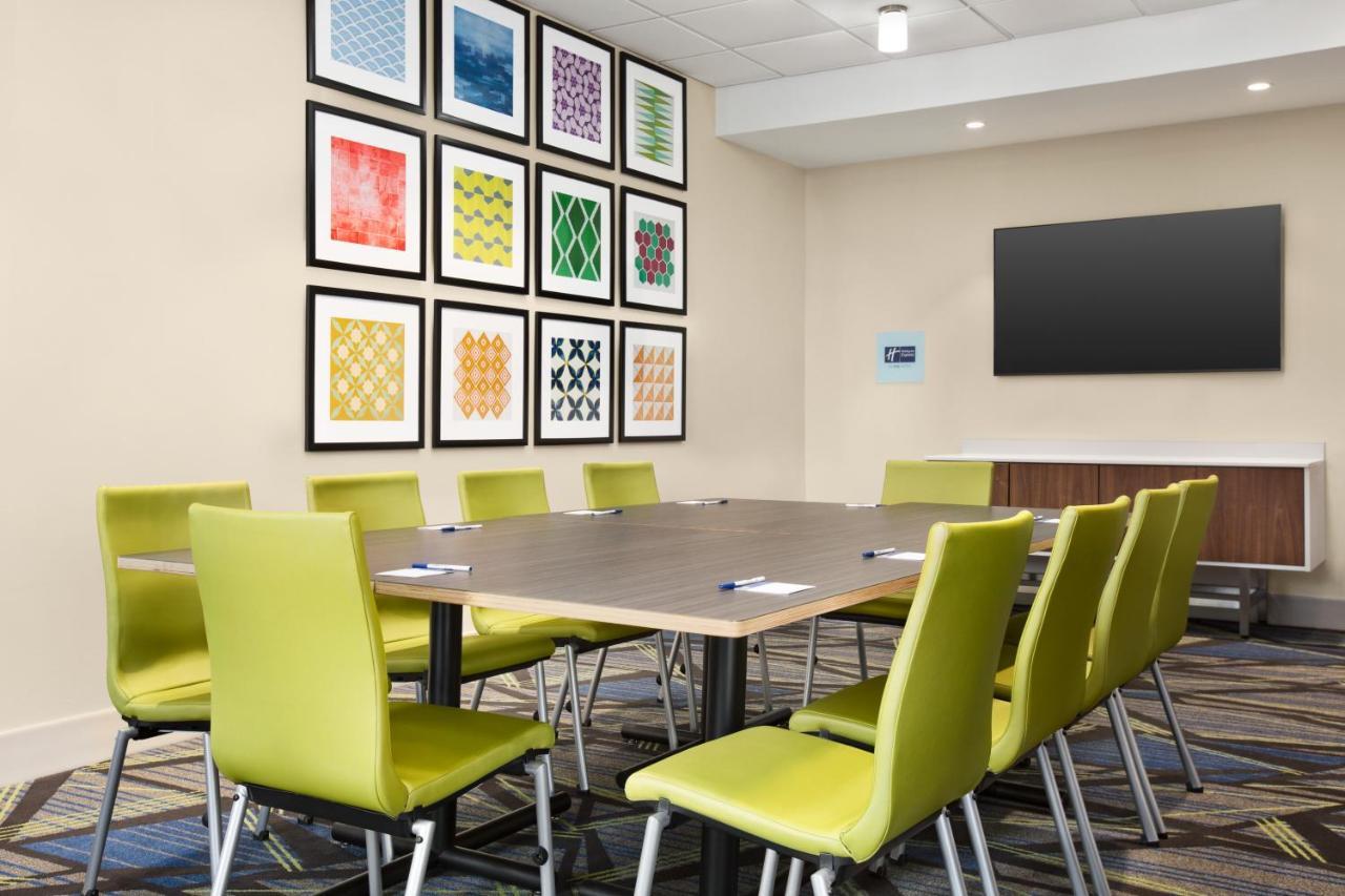 Holiday Inn Express & Suites - Ukiah By Ihg Εξωτερικό φωτογραφία