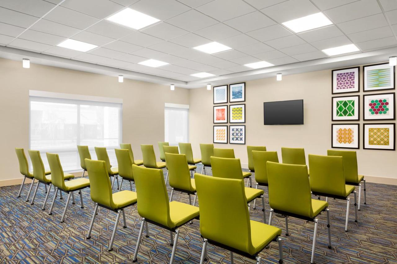 Holiday Inn Express & Suites - Ukiah By Ihg Εξωτερικό φωτογραφία